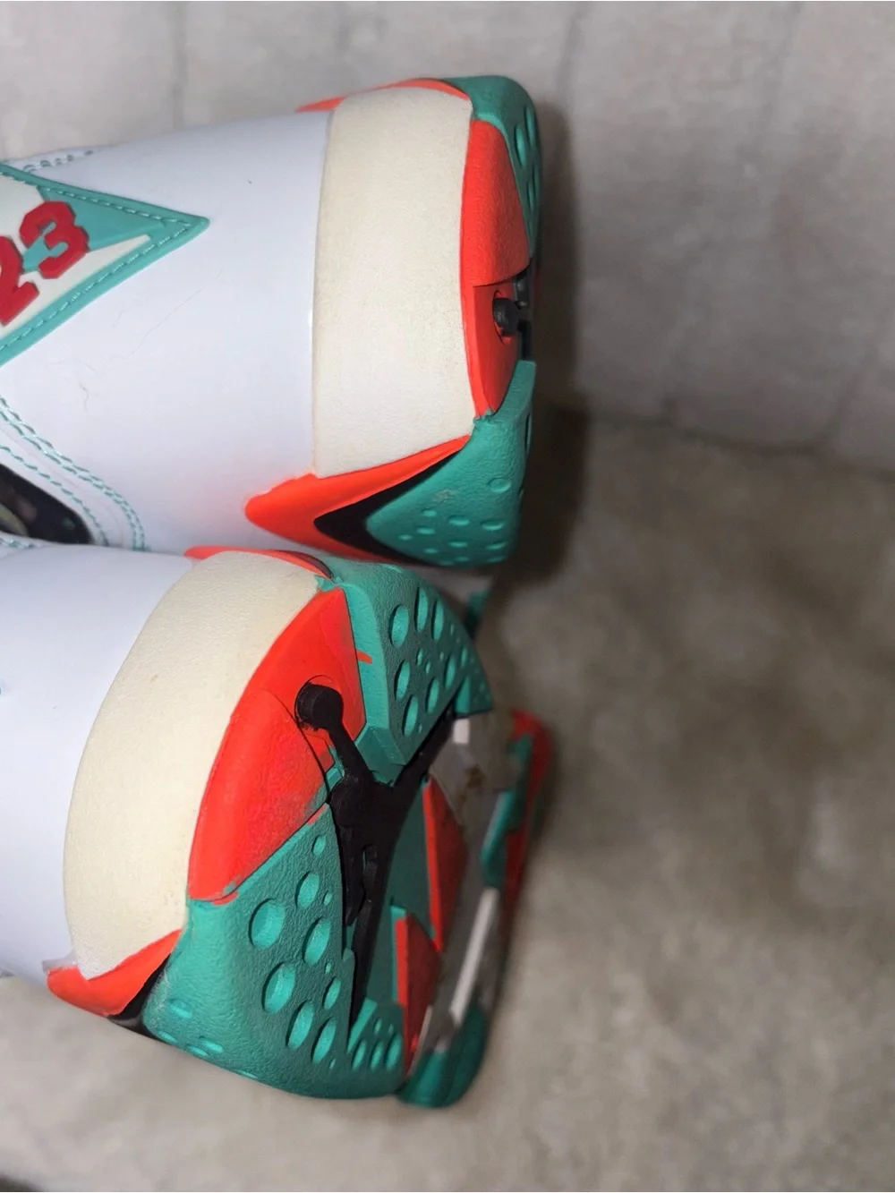 Jordan sneakers white